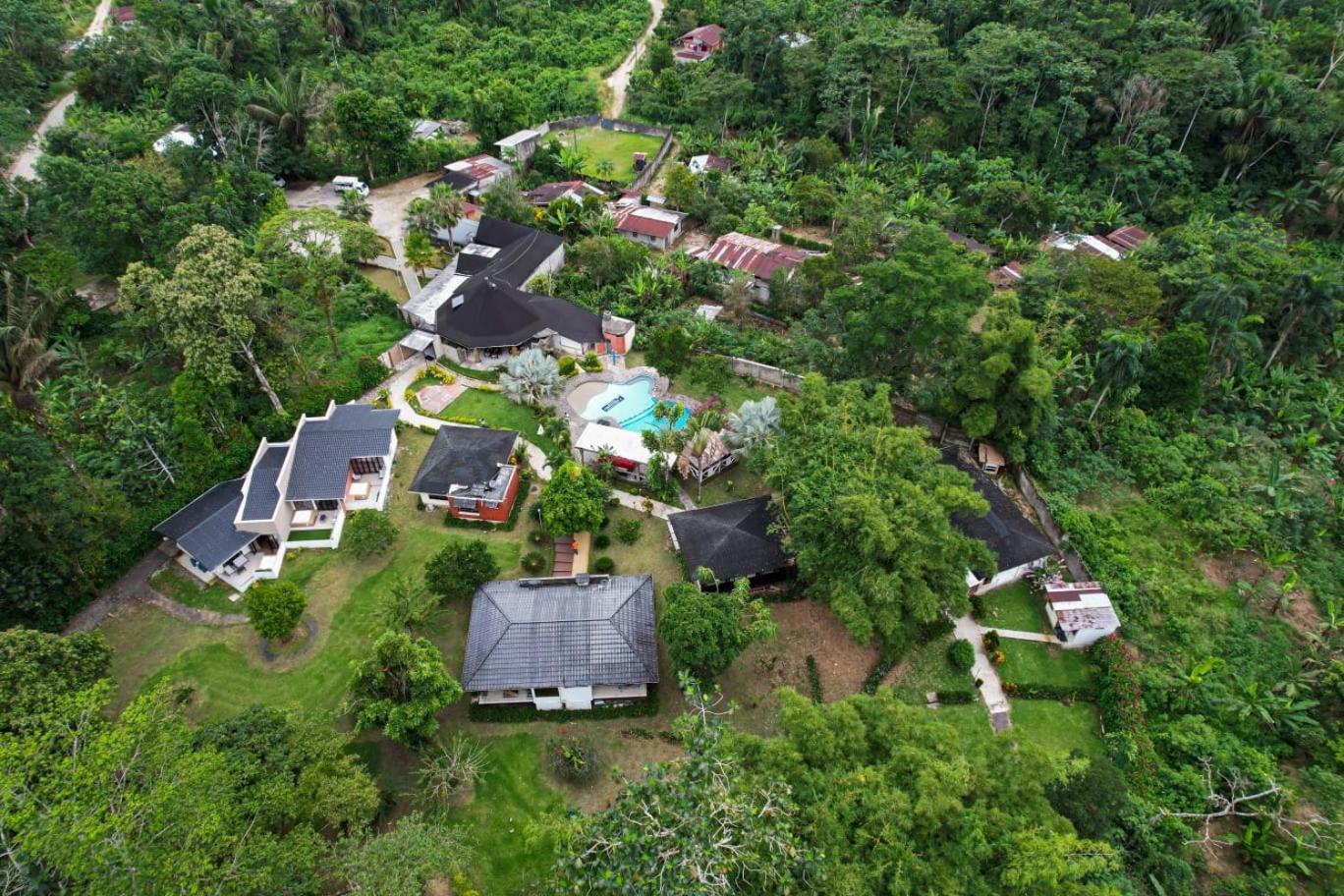 Terra Luna Lodge เตนา ภายนอก รูปภาพ