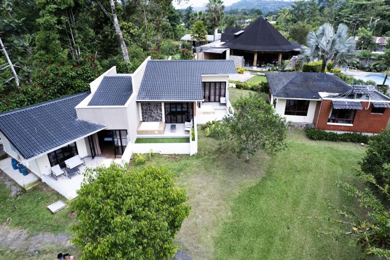 Terra Luna Lodge เตนา ภายนอก รูปภาพ